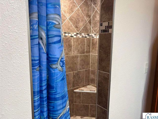 219 SE 5th Street, Madelia, MN 56062