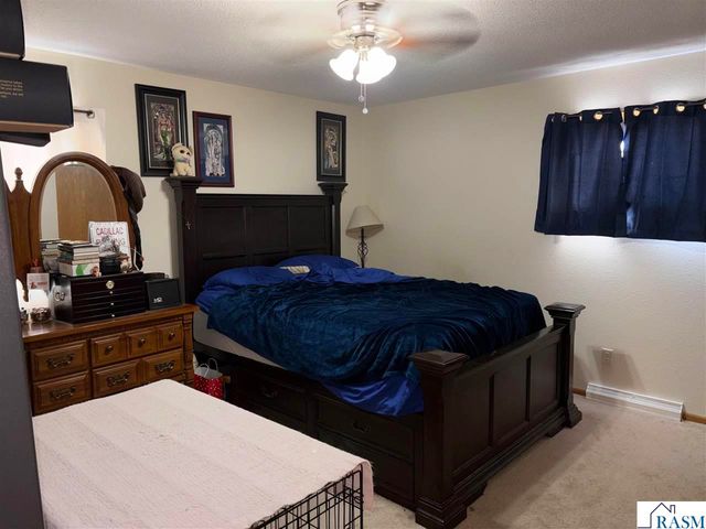 219 SE 5th Street, Madelia, MN 56062