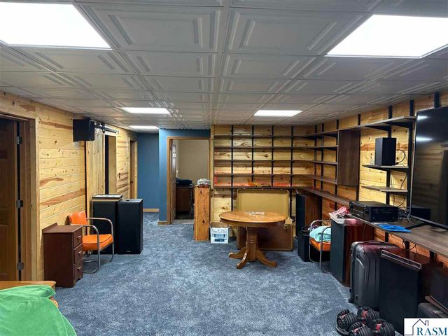 219 SE 5th Street, Madelia, MN 56062