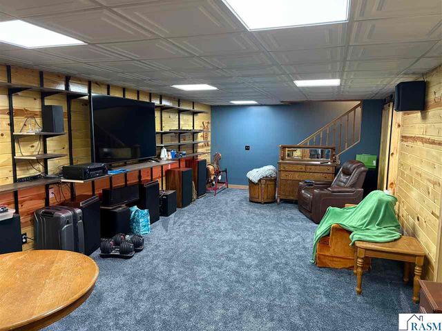 219 SE 5th Street, Madelia, MN 56062