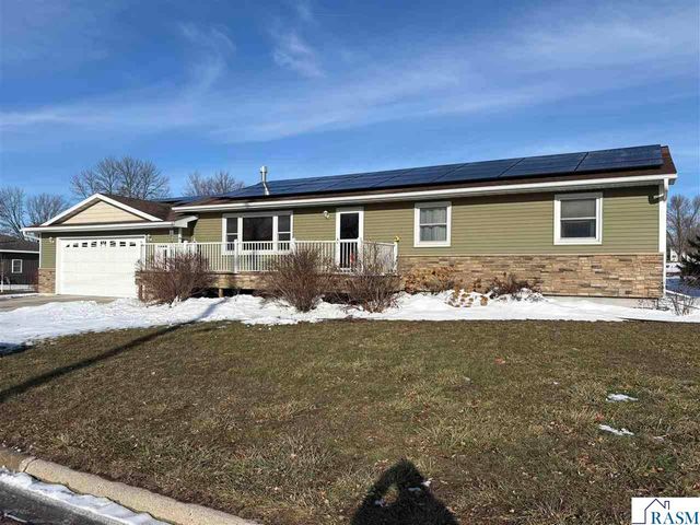 219 SE 5th Street, Madelia, MN 56062