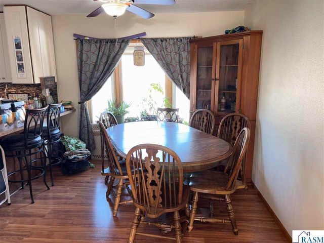 219 SE 5th Street, Madelia, MN 56062