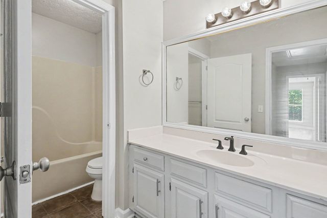 109 Summerlake Pl, Hendersonville, TN 37075