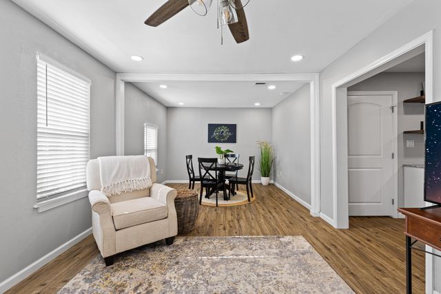 1021 N Montgomery St, Gilmer, TX 75644