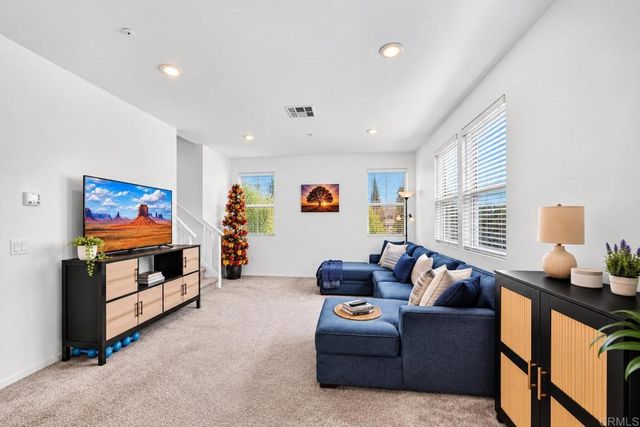 402 Carina Glen, Escondido, CA 92029