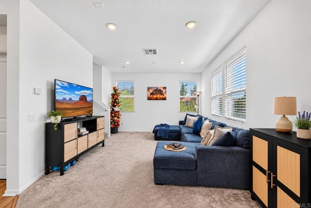 402 Carina Glen, Escondido, CA 92029