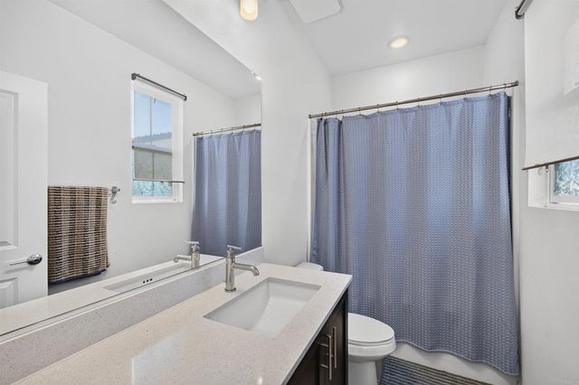 402 Carina Glen, Escondido, CA 92029