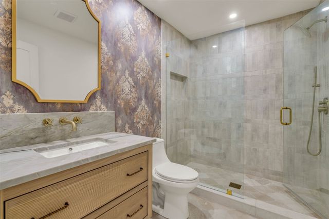 6645 Lange Circle, Dallas, TX 75214