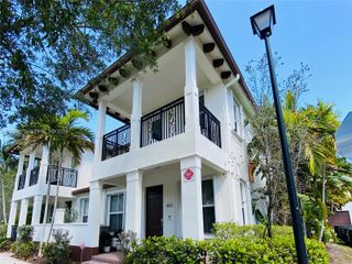 4676 Monarch Way, Coconut Creek, FL 33073