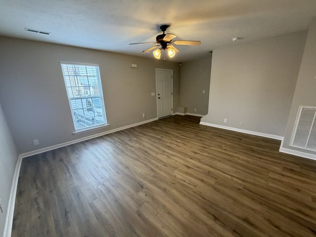 5170 Hickory Hollow Pkwy Unit 143, Antioch, TN 37013