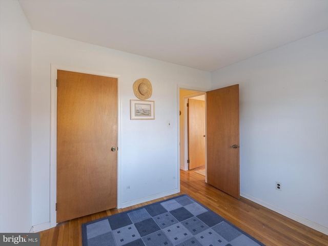 3210 HOGARTH LN, Collegeville, PA 19426