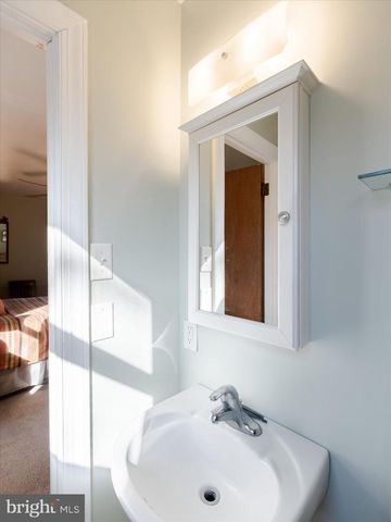 3210 HOGARTH LN, Collegeville, PA 19426