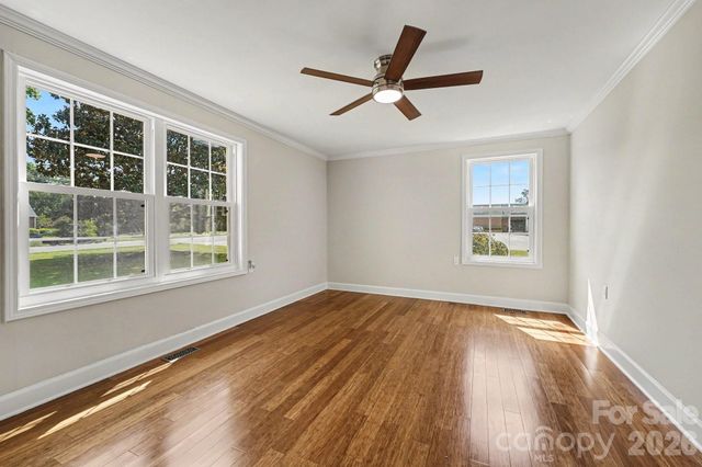 433 N Main Street, Mocksville, NC 27028