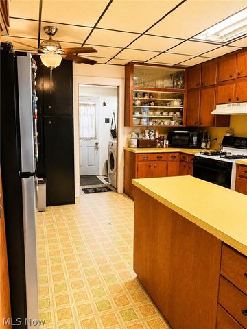 712 Green Avenue SW, Massillon, OH 44647