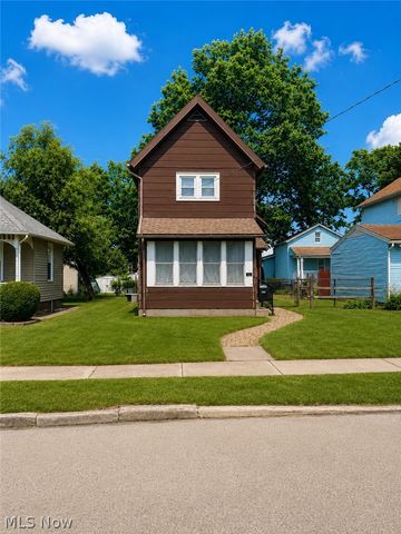 712 Green Avenue SW, Massillon, OH 44647