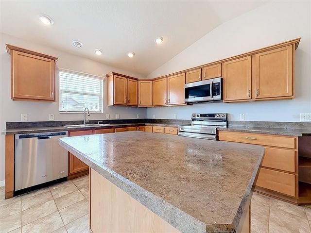 2565 LINDEWOOD STREET, The Villages, FL 32163