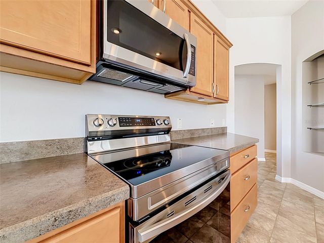 2565 LINDEWOOD STREET, The Villages, FL 32163