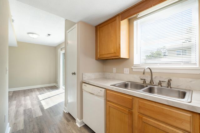 1121 Alice Drive, Sumter, SC 29150