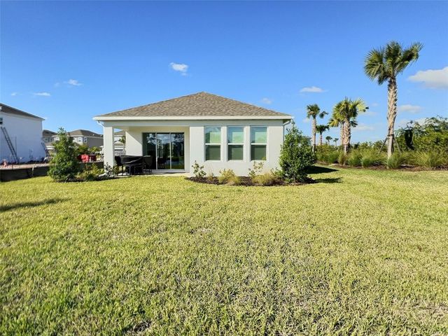 8525 SNOWFALL STREET, Sarasota, FL 34241
