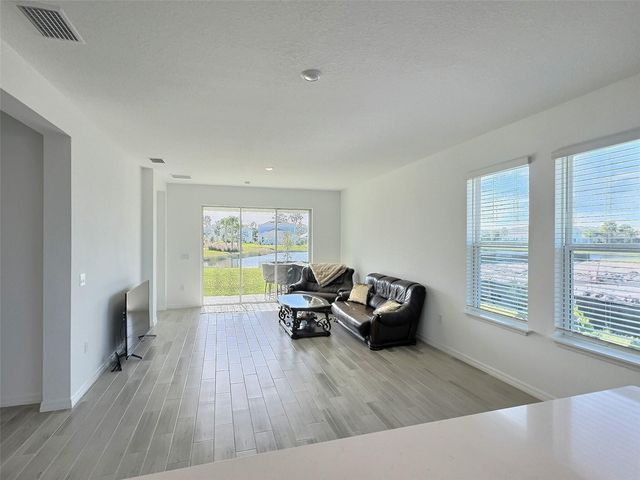 8525 SNOWFALL STREET, Sarasota, FL 34241