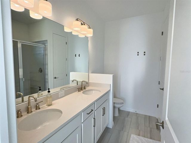 8525 SNOWFALL STREET, Sarasota, FL 34241