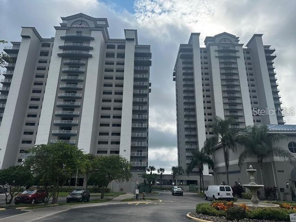 13415 BLUE HERON BEACH DRIVE 304, Orlando, FL 32821