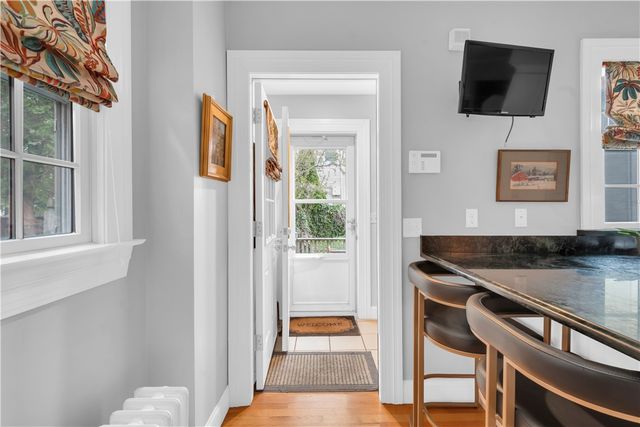 404 Lloyd Avenue 404, Providence, RI 02906