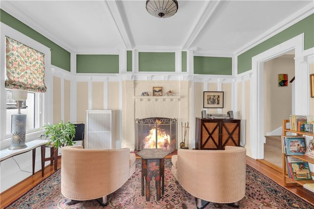 404 Lloyd Avenue 404, Providence, RI 02906