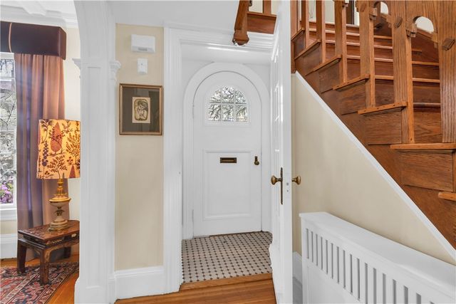 404 Lloyd Avenue 404, Providence, RI 02906