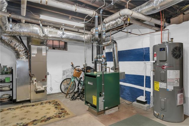 404 Lloyd Avenue 404, Providence, RI 02906