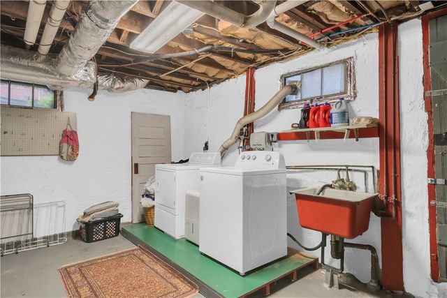 404 Lloyd Avenue 404, Providence, RI 02906