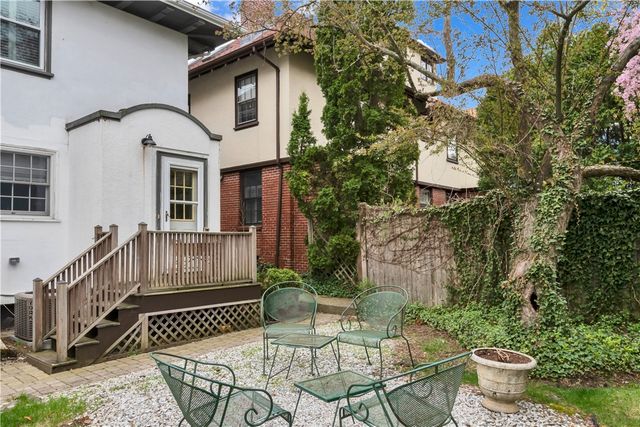 404 Lloyd Avenue 404, Providence, RI 02906