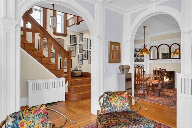 404 Lloyd Avenue 404, Providence, RI 02906