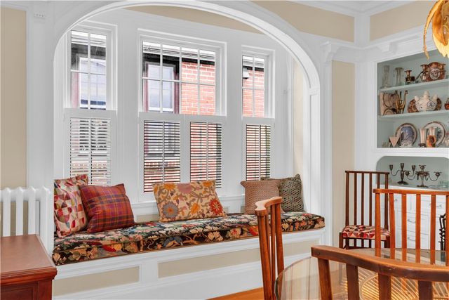 404 Lloyd Avenue 404, Providence, RI 02906