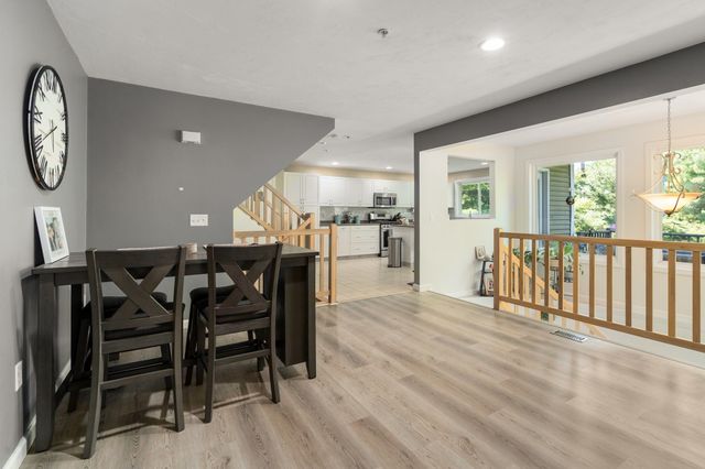 2101 Old Bridge Ln 2101, Bellingham, MA 02019