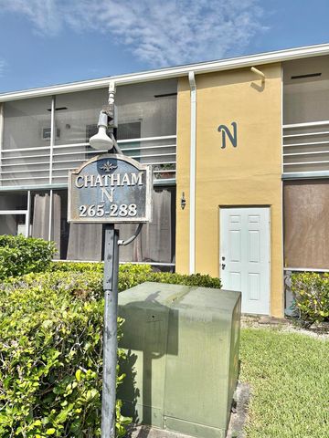 277 CHATHAM N, West Palm Beach, FL 33417