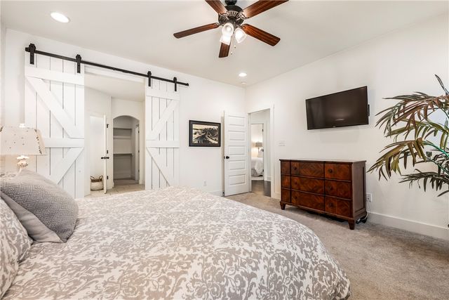 389 N Mountain Ranch Boulevard, Fayetteville, AR 72704