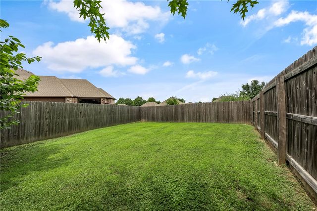 389 N Mountain Ranch Boulevard, Fayetteville, AR 72704