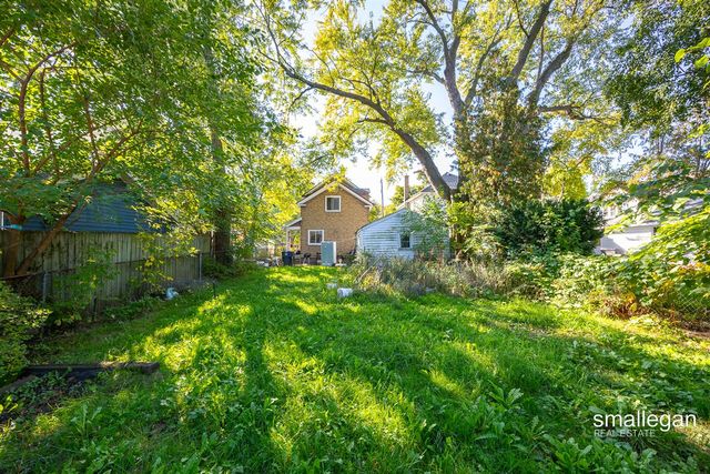 155 Palmer Street, Grand Rapids, MI 49505