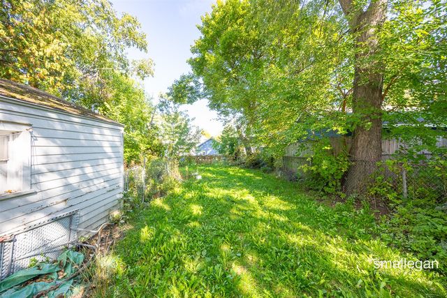 155 Palmer Street, Grand Rapids, MI 49505