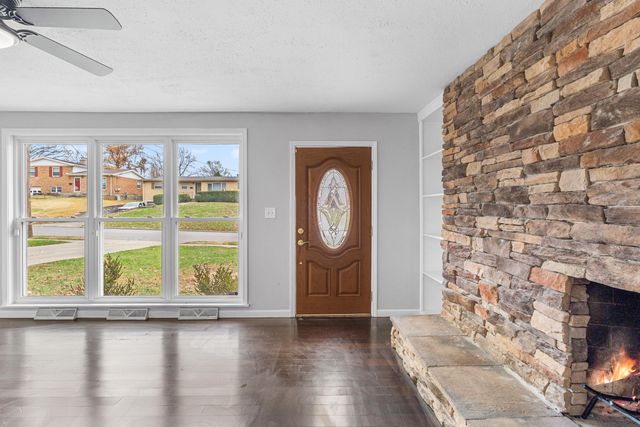 308 Roberta Avenue, Florence, KY 41042