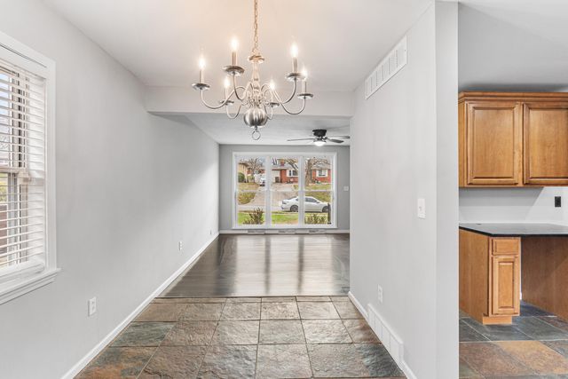 308 Roberta Avenue, Florence, KY 41042