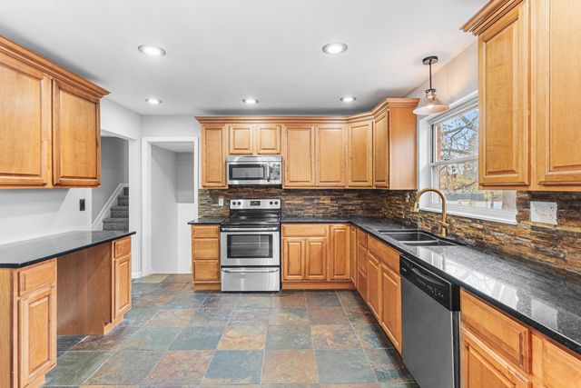 308 Roberta Avenue, Florence, KY 41042