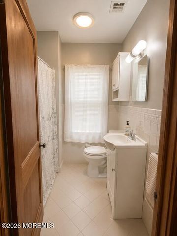 612 Anthony Avenue, Toms River, NJ 08753