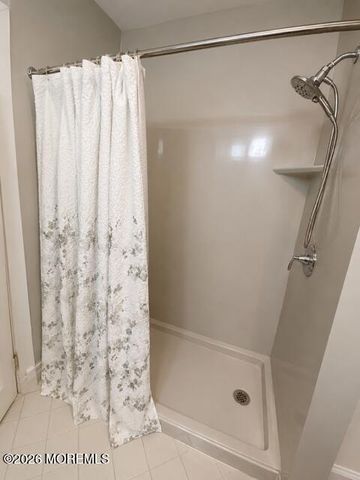 612 Anthony Avenue, Toms River, NJ 08753