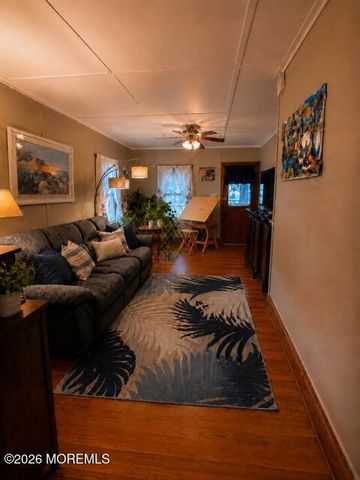 612 Anthony Avenue, Toms River, NJ 08753