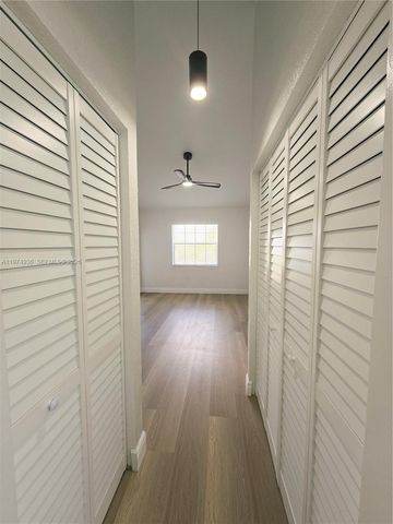 2881 N Oakland Forest Dr 310, Oakland Park, FL 33309