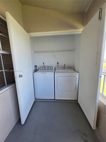 2881 N Oakland Forest Dr 310, Oakland Park, FL 33309