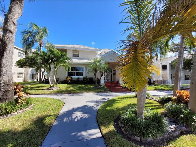 2881 N Oakland Forest Dr 310, Oakland Park, FL 33309