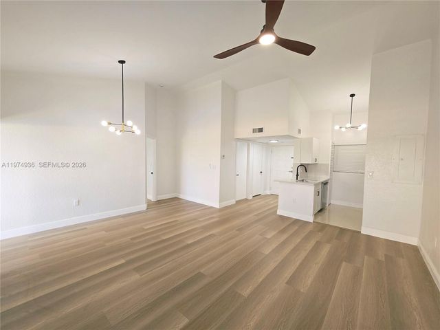 2881 N Oakland Forest Dr 310, Oakland Park, FL 33309